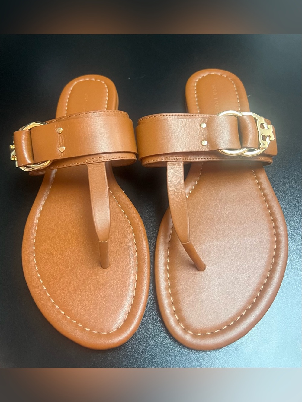 Tory Burch Women's Tan Leather thong Slide Sandals - new no box